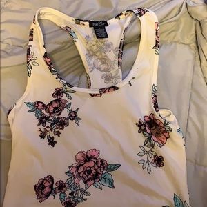 Rue 21 tank top